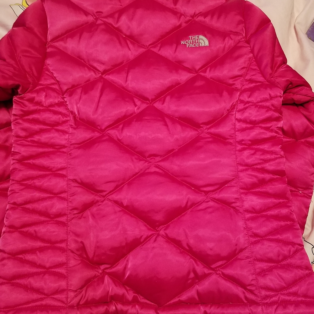 Girls North Face Puffer Jacket.